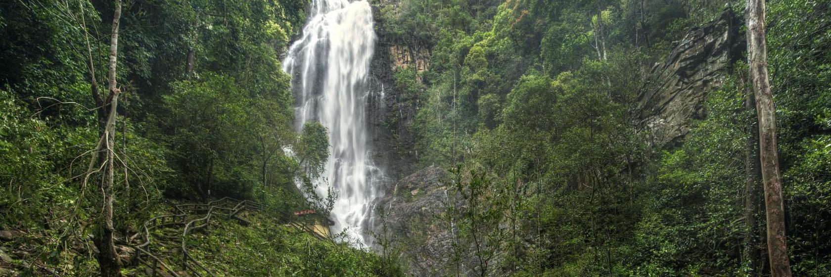 Chutes de Terjun Temurun
